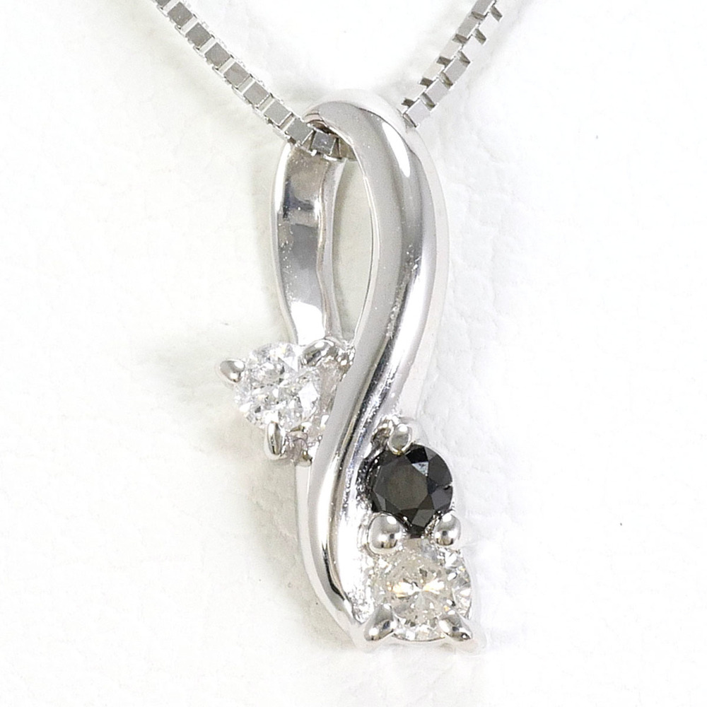 VINTAGE 10k Silver Diamond Necklace